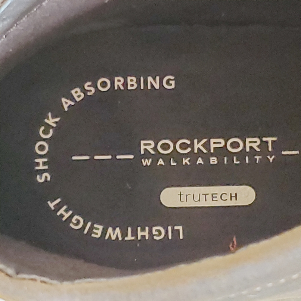 Rockport Men's Charson Brown Oiled Leather Chukka Boots - Picture 10 of 10